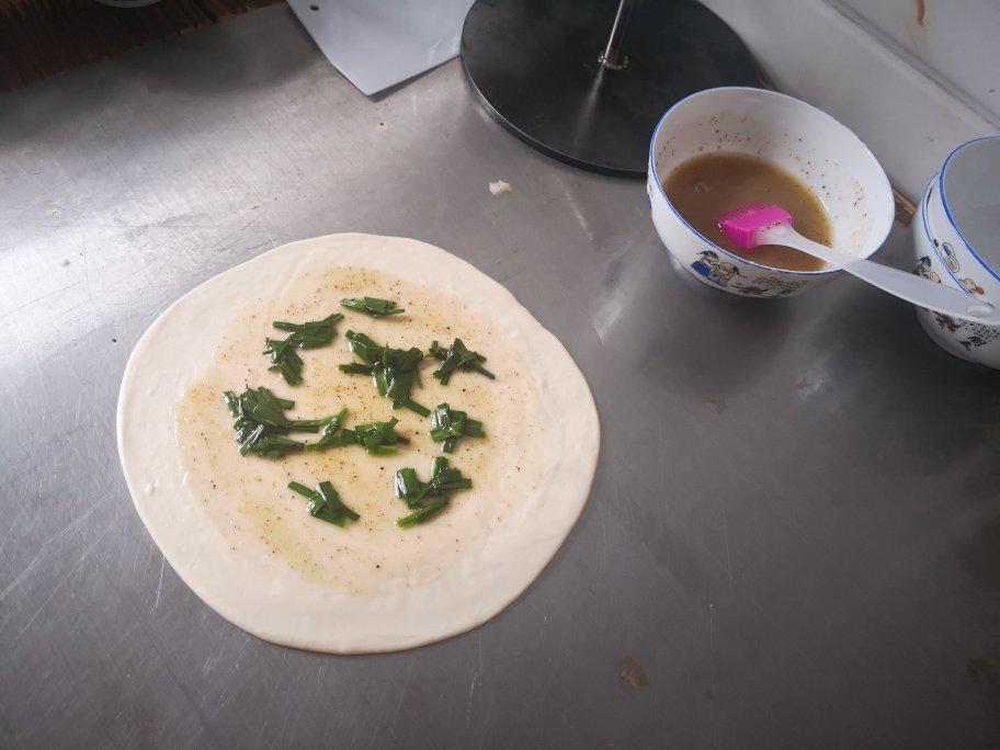 酥酥香香的葱油饼