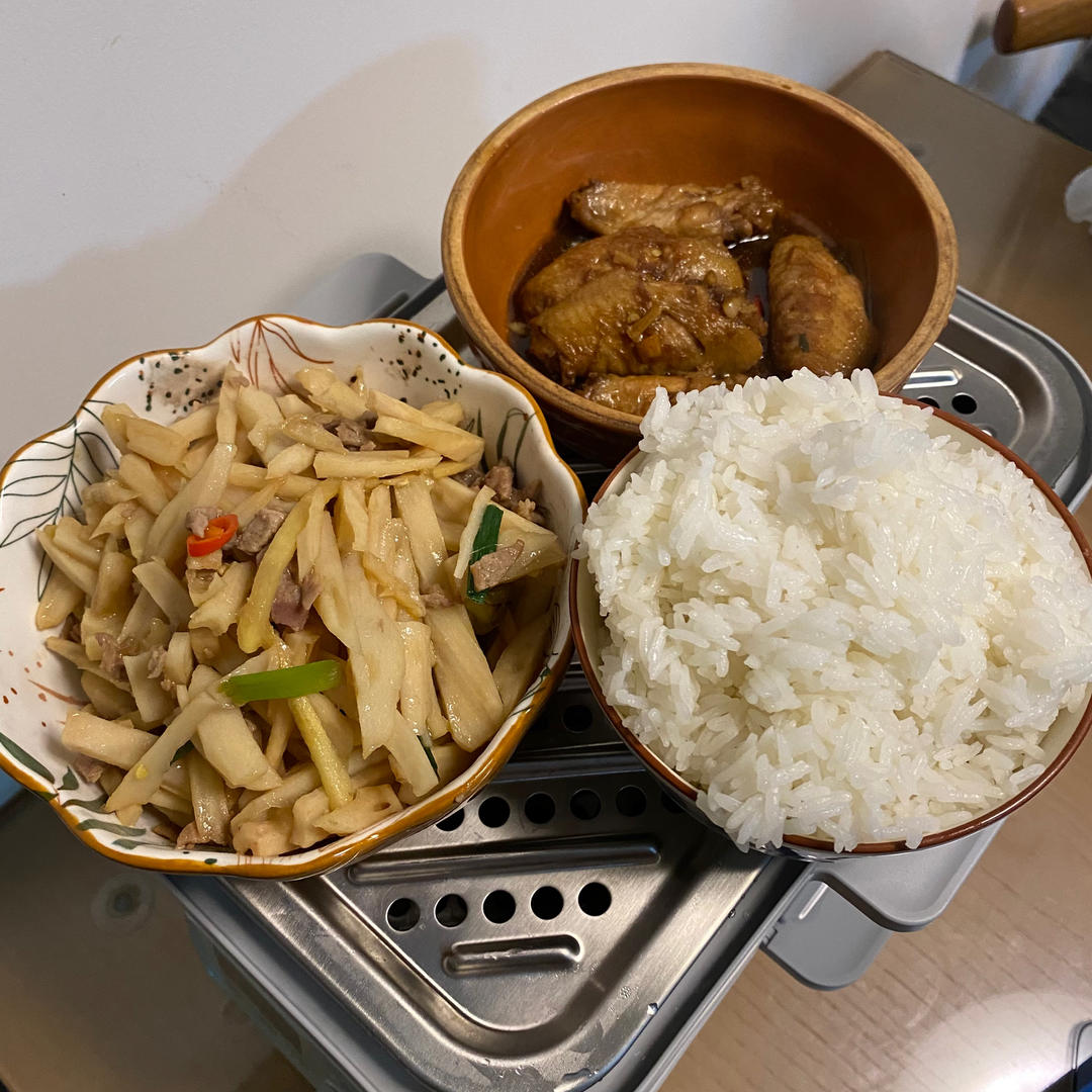 滑炒牛肉藕条 （家庭最快速、最简单入味的牛肉处理方法）