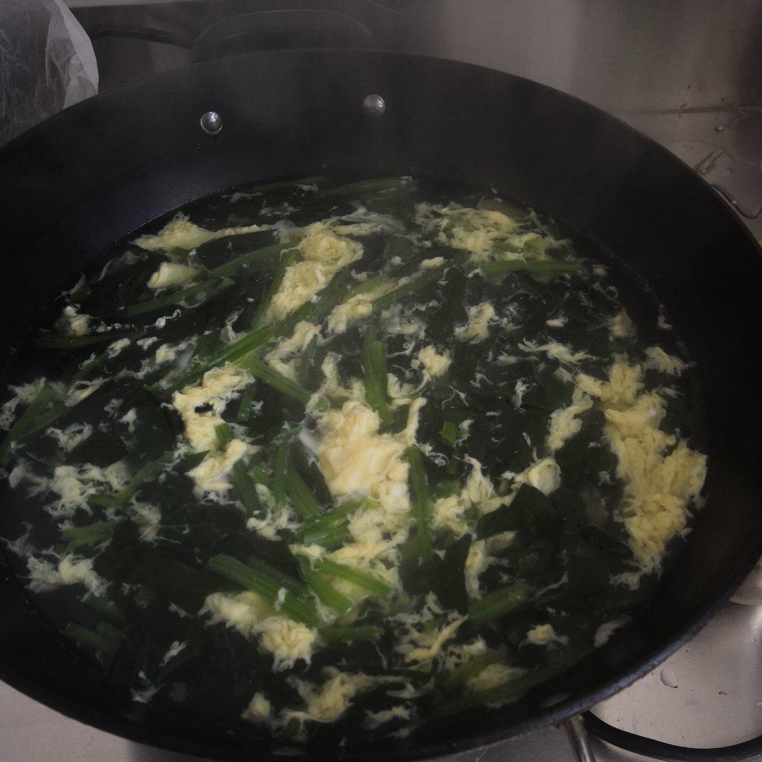 菠菜鸡蛋汤