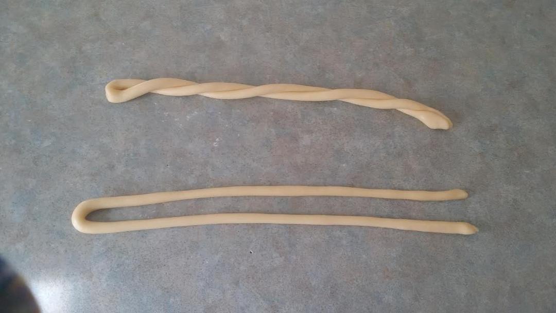 香酥麻花的做法 步骤2