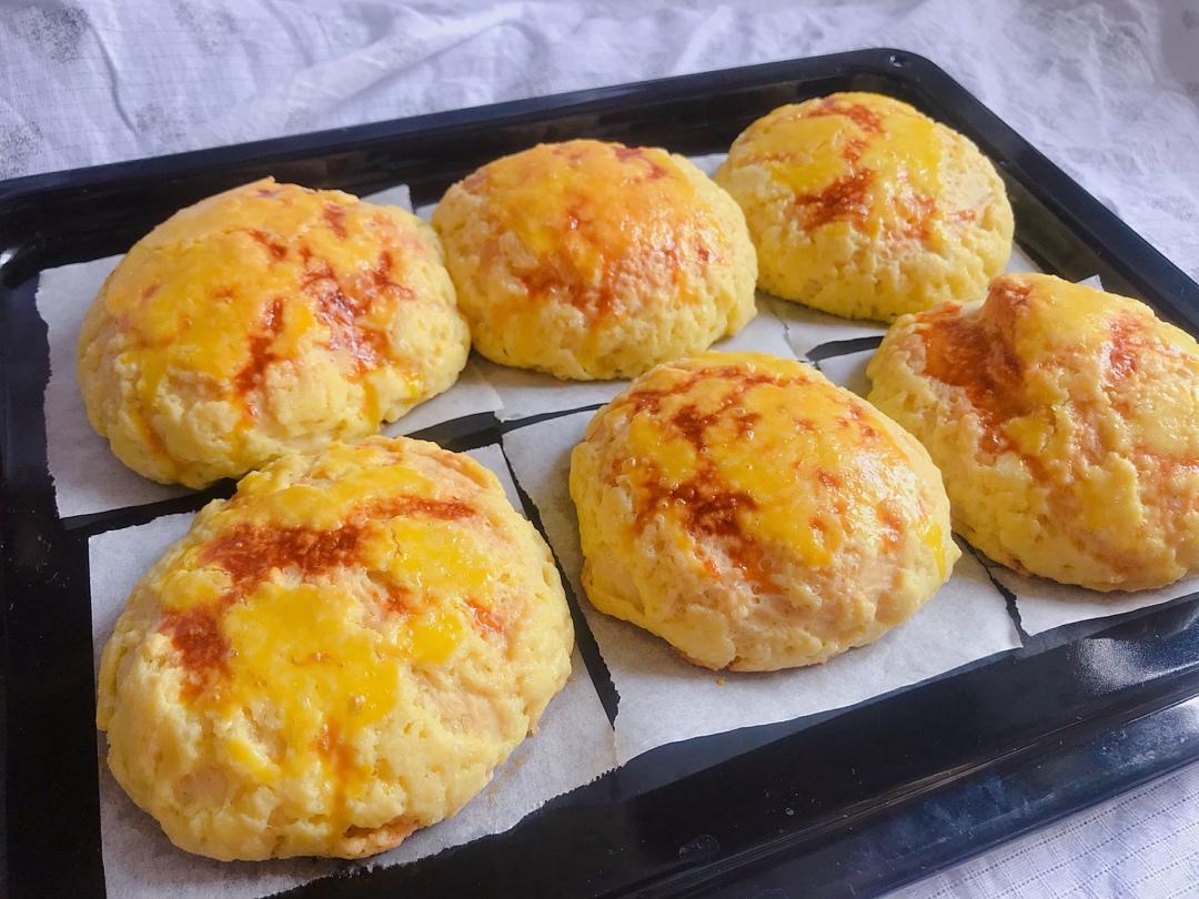 菠萝包🍍🍞港式菠萝油，烘焙小白版～经验与教训并存！