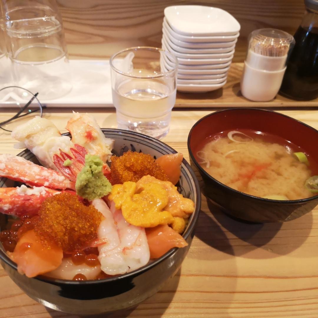 海鲜丼