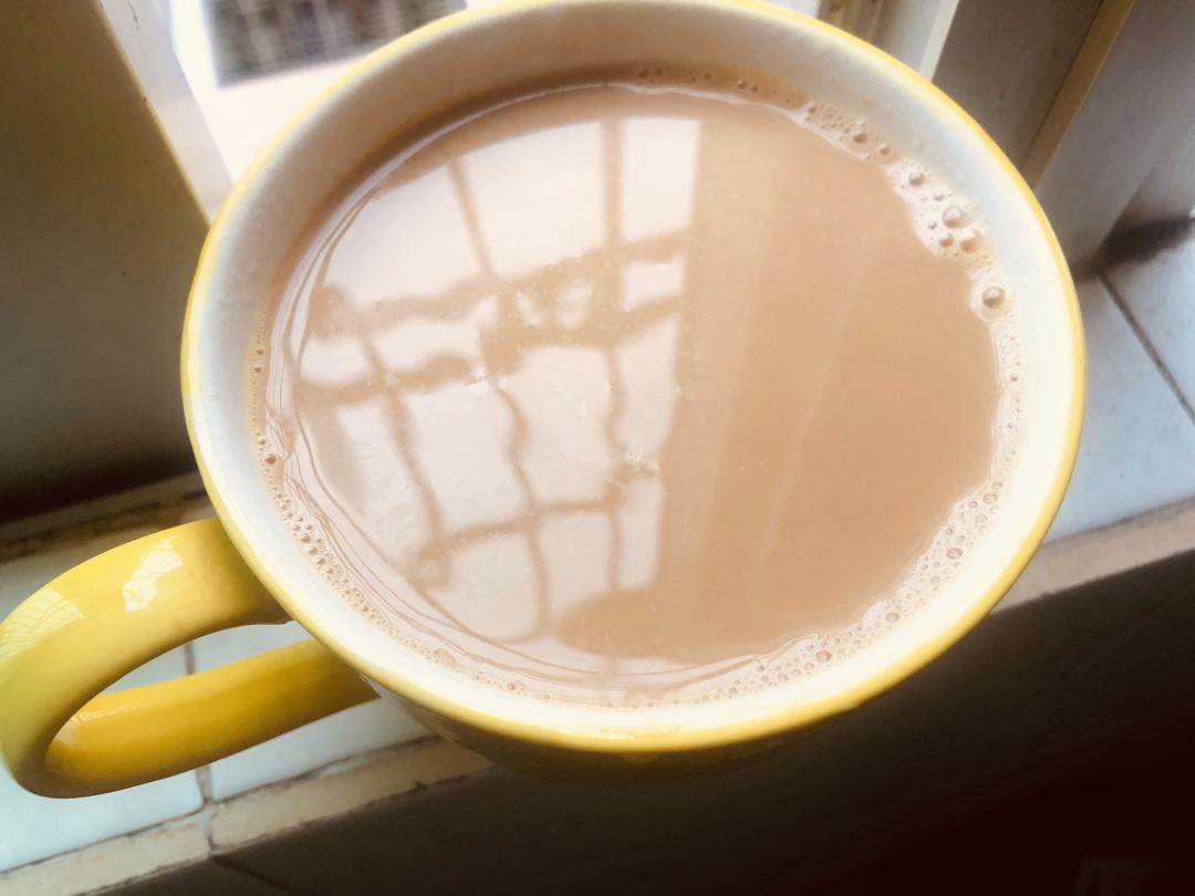 自制焦糖港式奶茶的做法