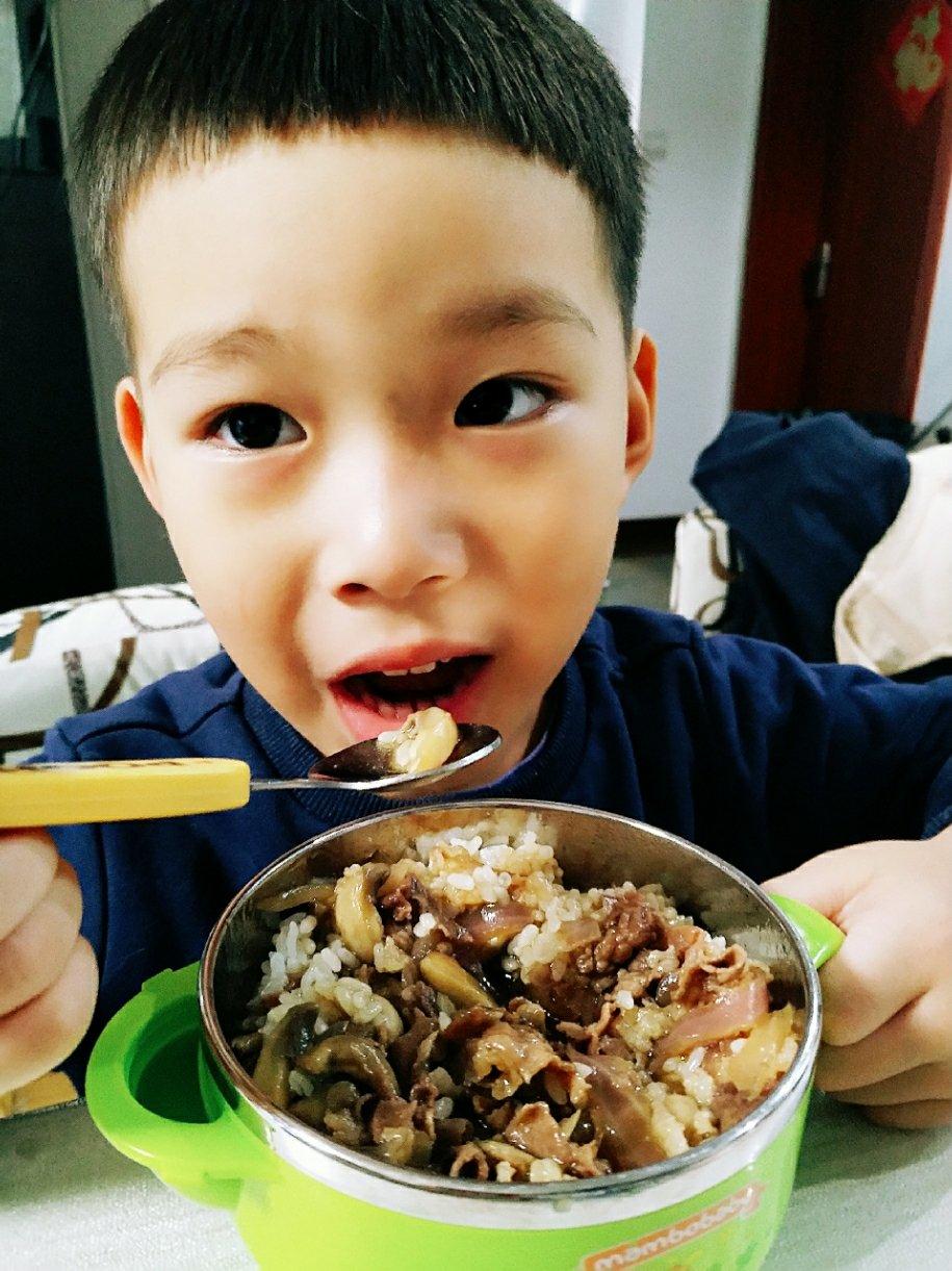 肥牛饭 比吉野家还好吃