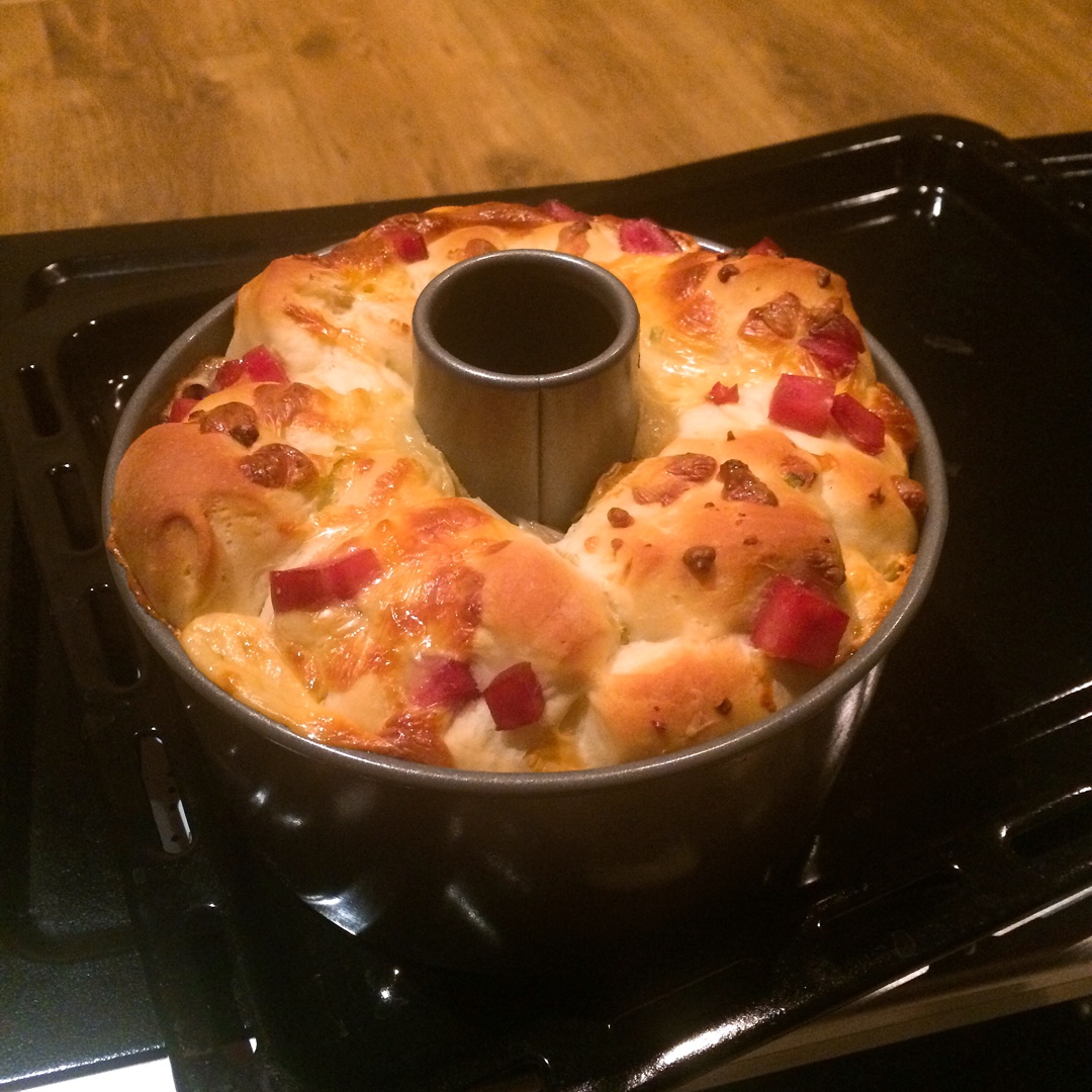 奶酪香肠手撕包