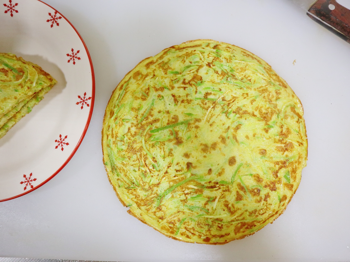 西葫芦厚蛋饼❗️快手早餐，成品松软咸香吃不够的做法 步骤8