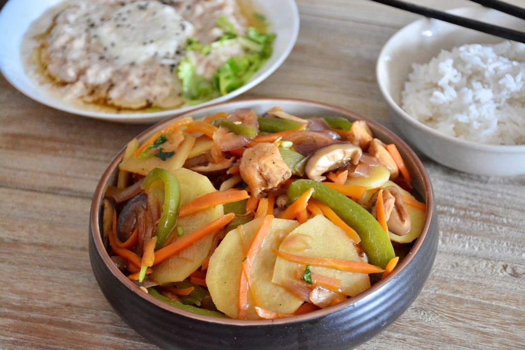 鸡丁青椒土豆片丨健康·三餐