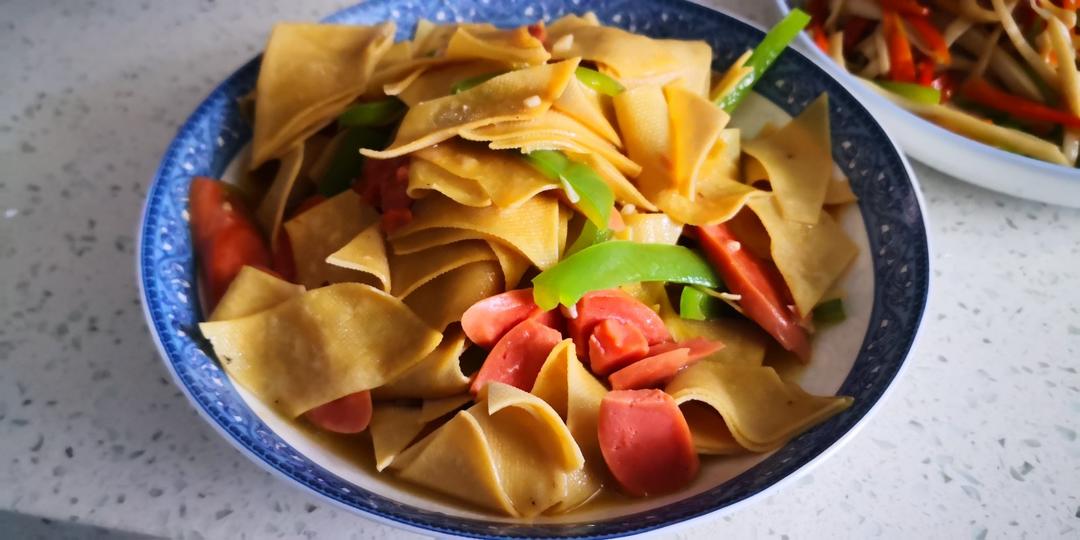 青椒炒豆皮