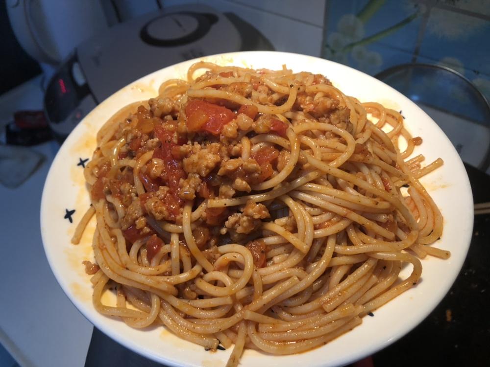 番茄肉酱意大利面