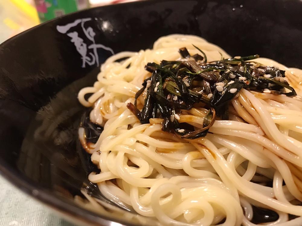 10分钟搞定的一碗葱油拌面