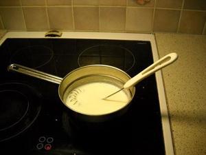 牛奶粥的做法 步骤2