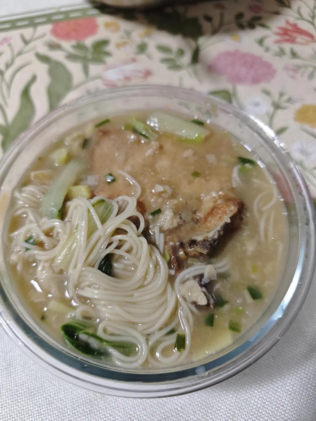 【葱烧大排面】