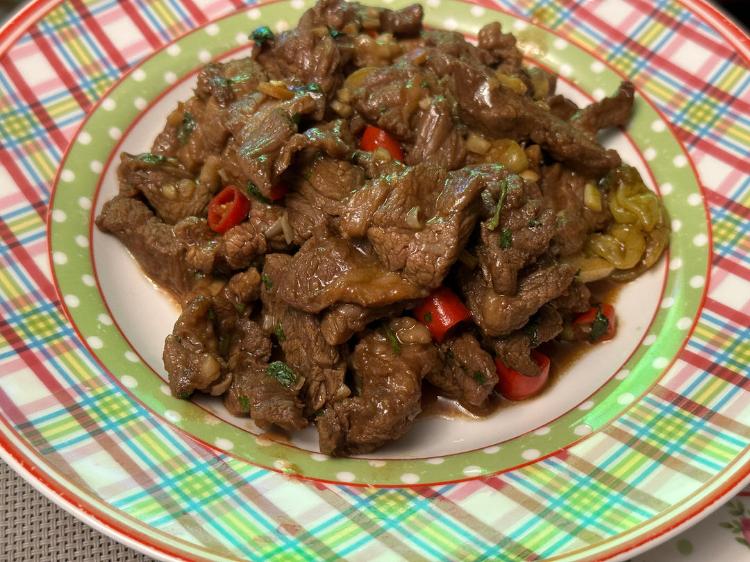 小炒黄牛肉