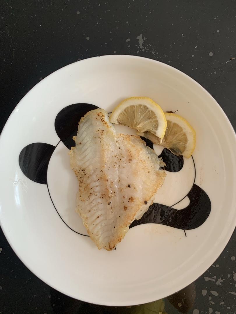 香煎龙利鱼——fit食谱系列