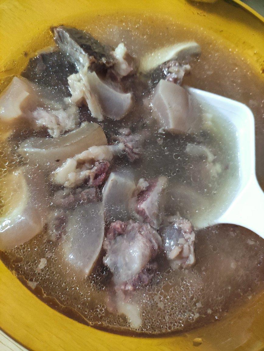 鲜掉眉毛的清炖牛肉汤（面）
