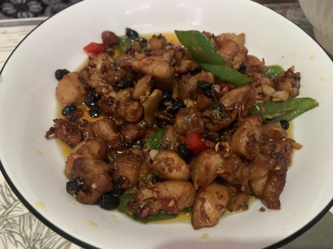小炒鸡腿肉