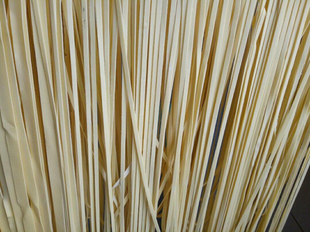 自制彩色手工面条/挂面