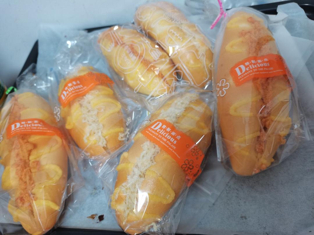 视频🐛经典｜毛毛虫面包｜美味松软｜奶味浓郁｜一口一个满足