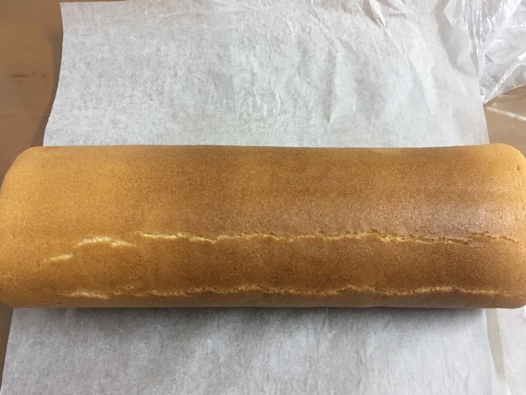 胖乎乎奶油芒果卷/不开裂不掉皮全过程详细图解烘焙视频/蛋糕篇6：「厚卷」