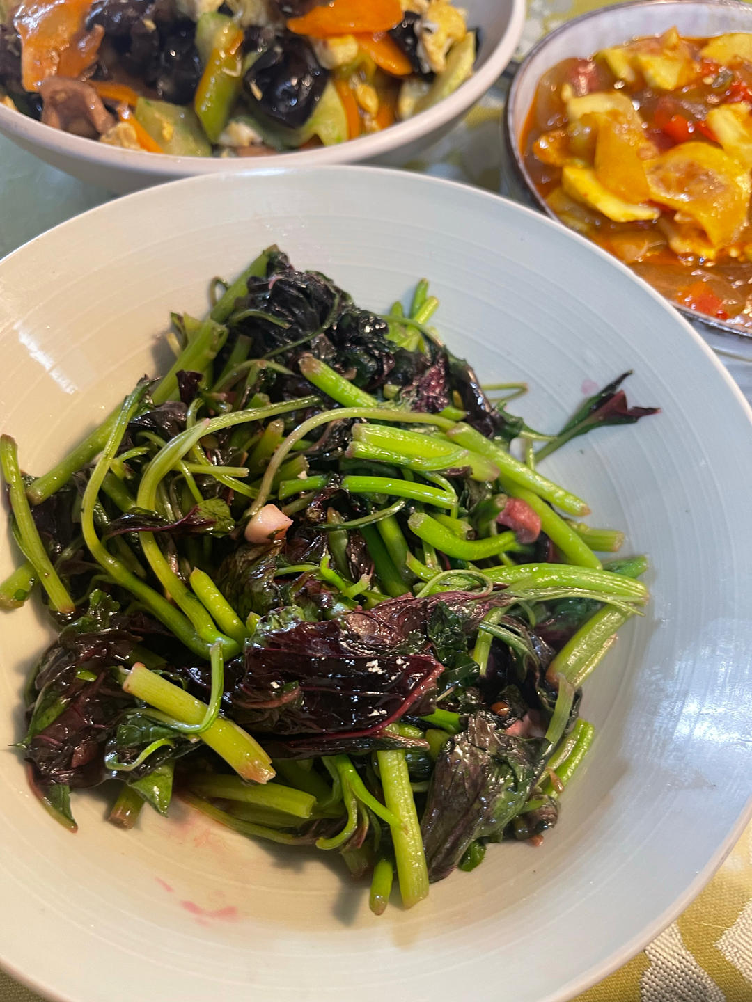 蒜茸炒红苋菜