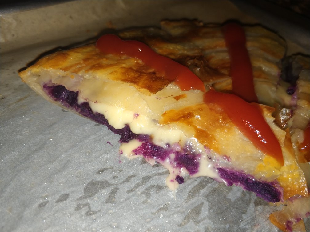 好吃到爆的拉丝紫薯芝士饼
