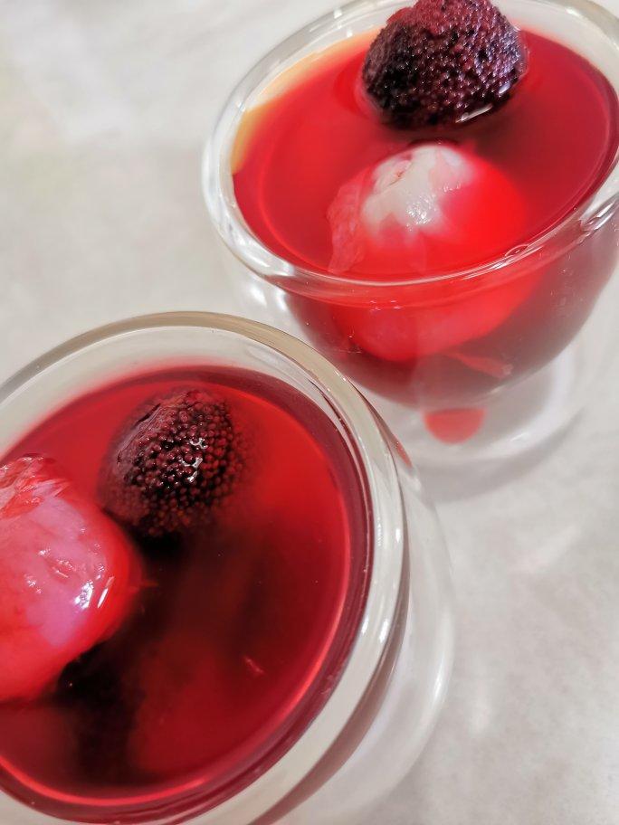 柠檬荔枝杨梅饮