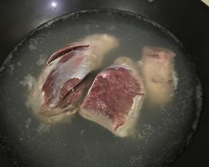 酱香牛肉的做法 步骤1