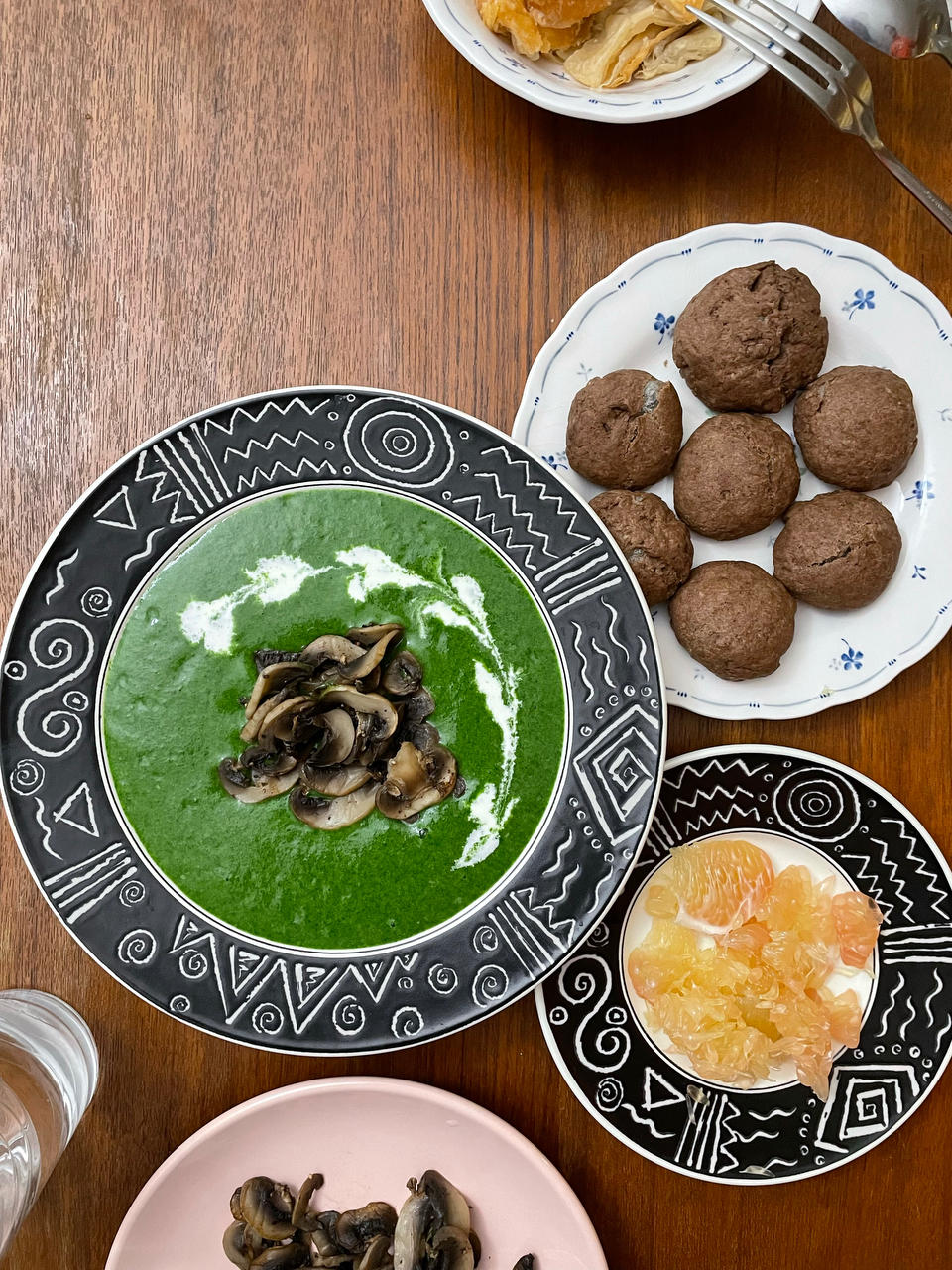 蘑菇菠菜浓汤