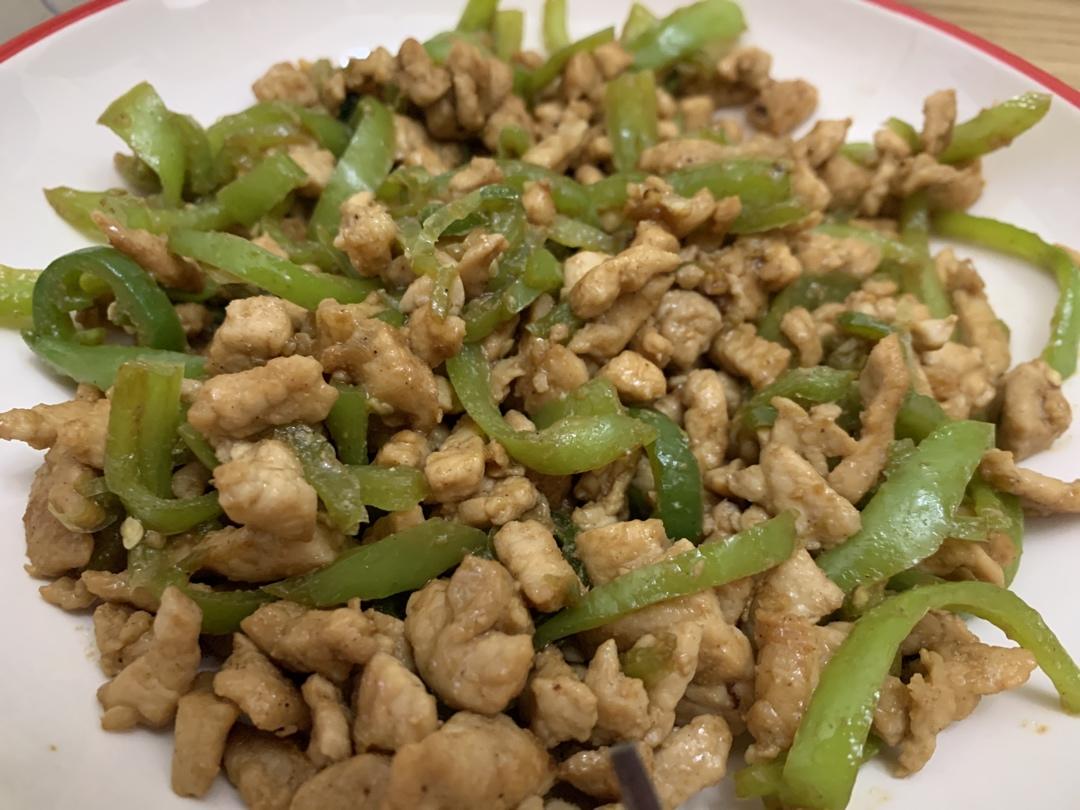 家常菜青椒炒肉
