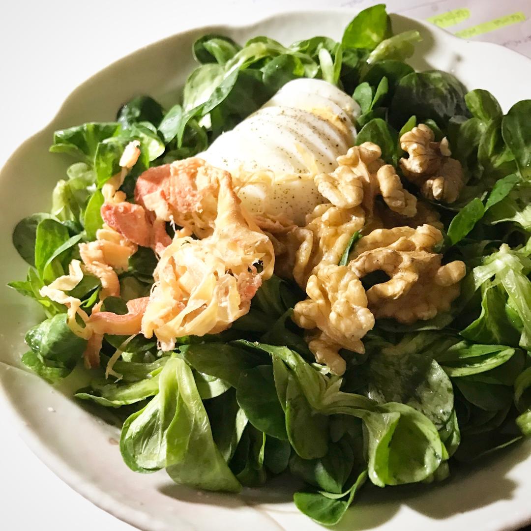 zinc做的西生菜核桃沙拉