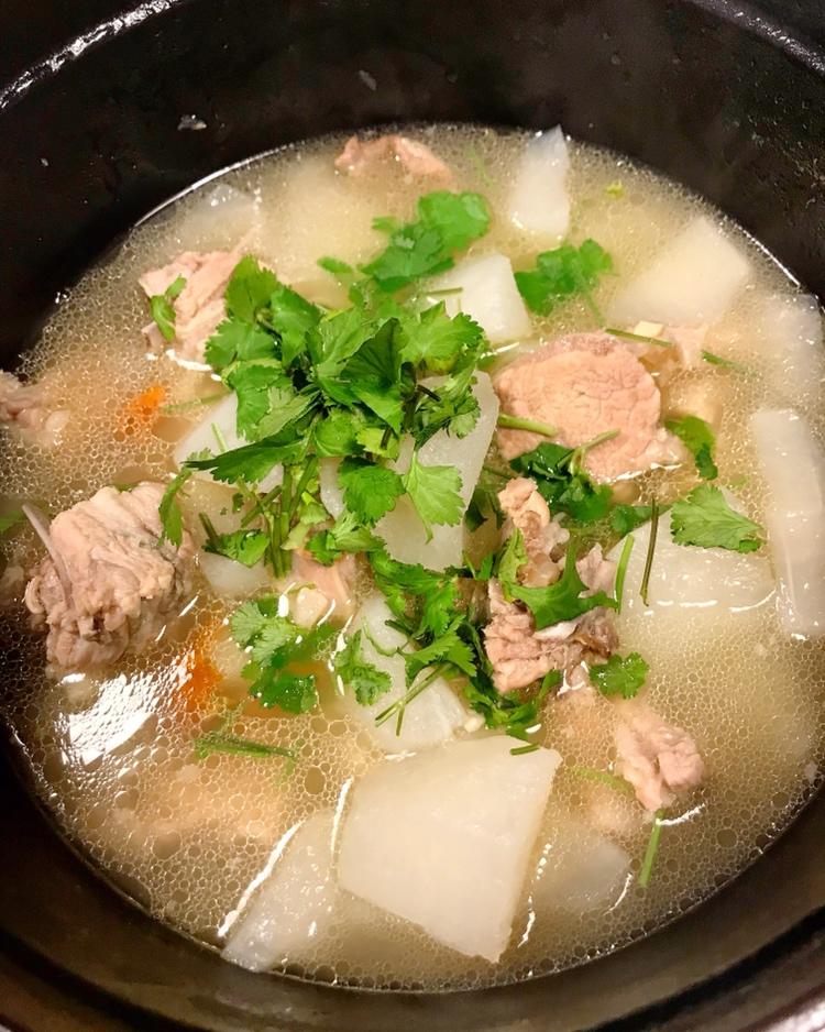 冬日御寒羊肉汤