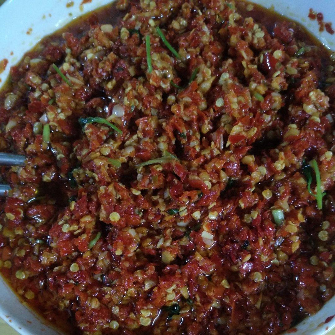 腌尖椒香菜