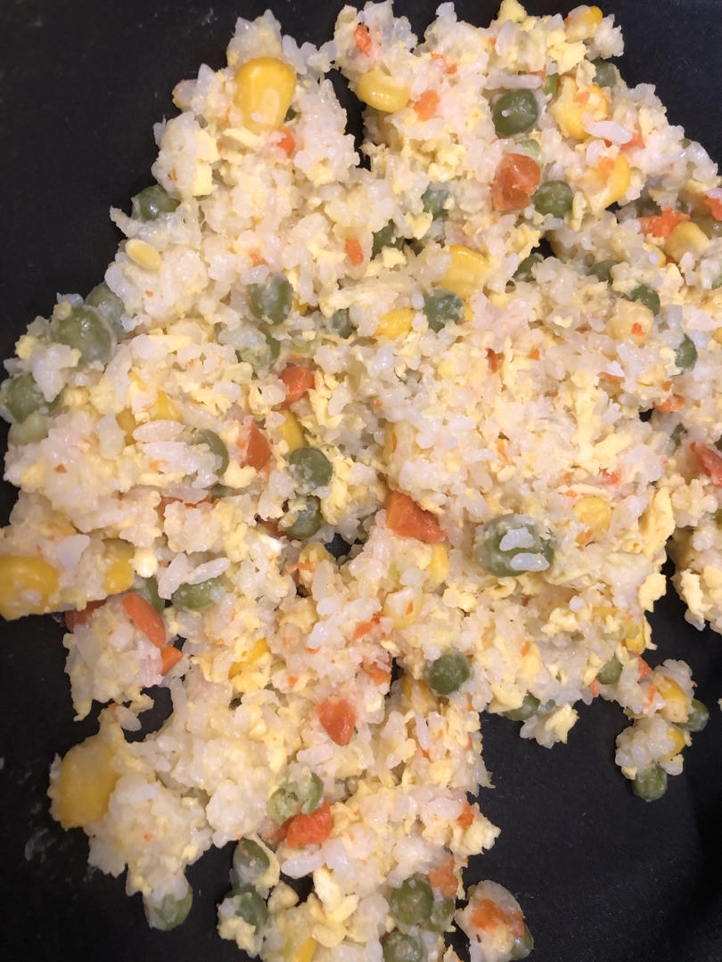 爆好吃的无敌腊肠炒饭