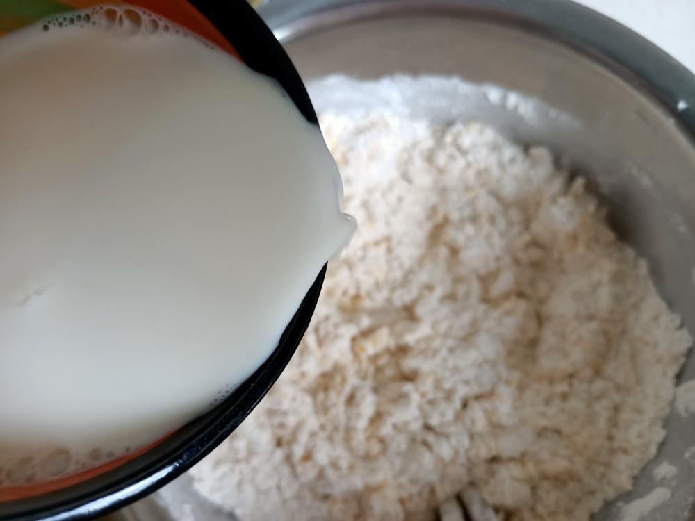 纯奶手撕吐司的做法 步骤1