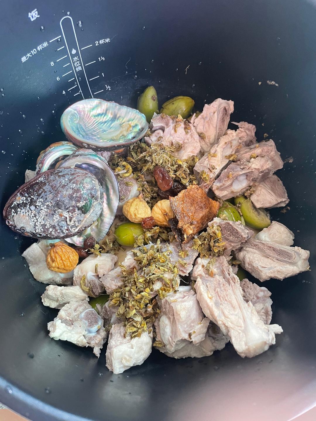 石斛橄榄鲍鱼汤