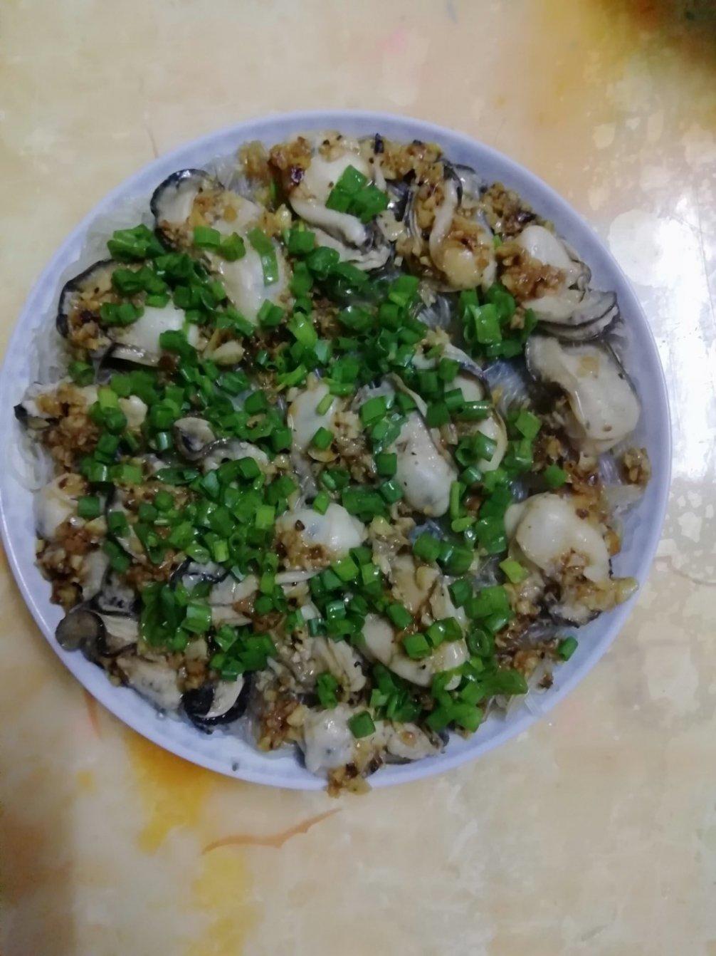 蒜蓉蒸生蚝