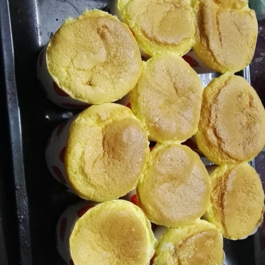 烤箱做蛋糕（戚风蛋糕的做法）