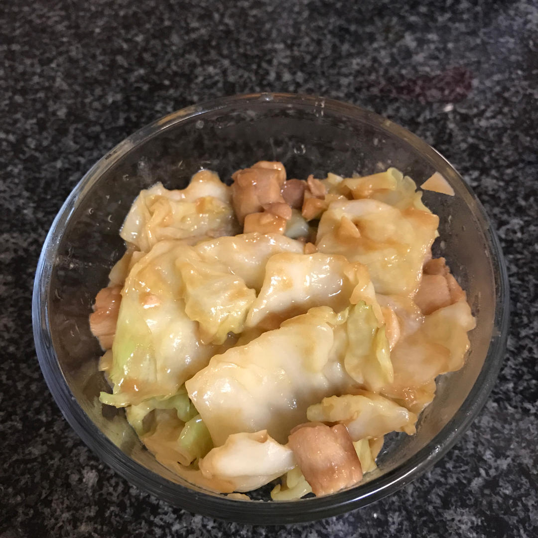 味增鸡肉炒包菜