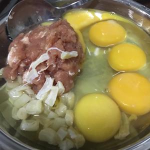 家常菜非常鲜的猪肉蒸鸡蛋的做法 步骤4