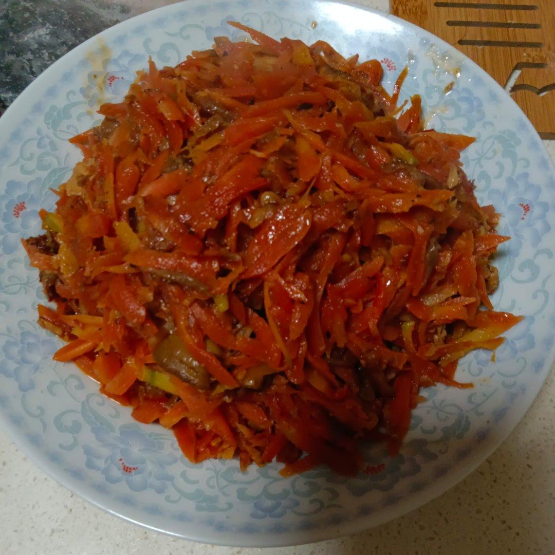 胡萝卜丝炒腊肉