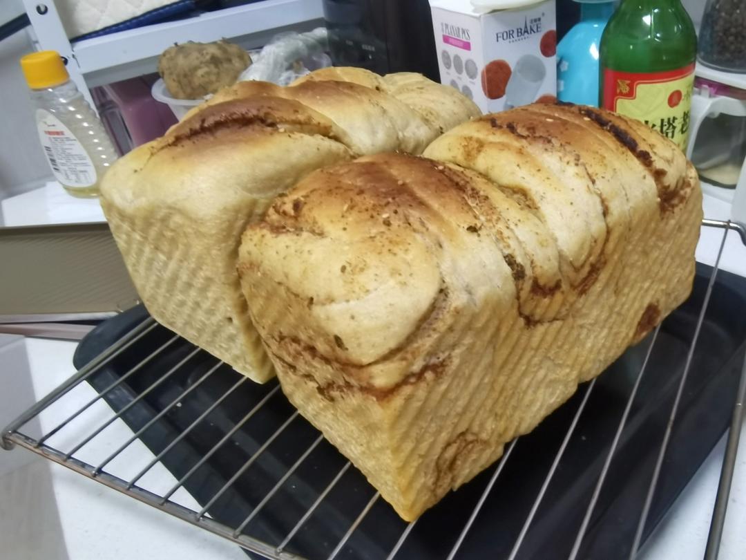 肉松酸奶手撕吐司～冷藏发酵