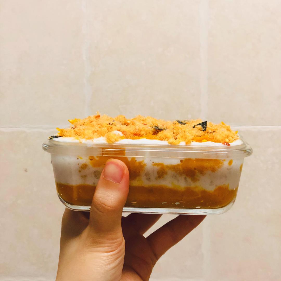 南瓜咸蛋黄伪麻薯肉松盒子