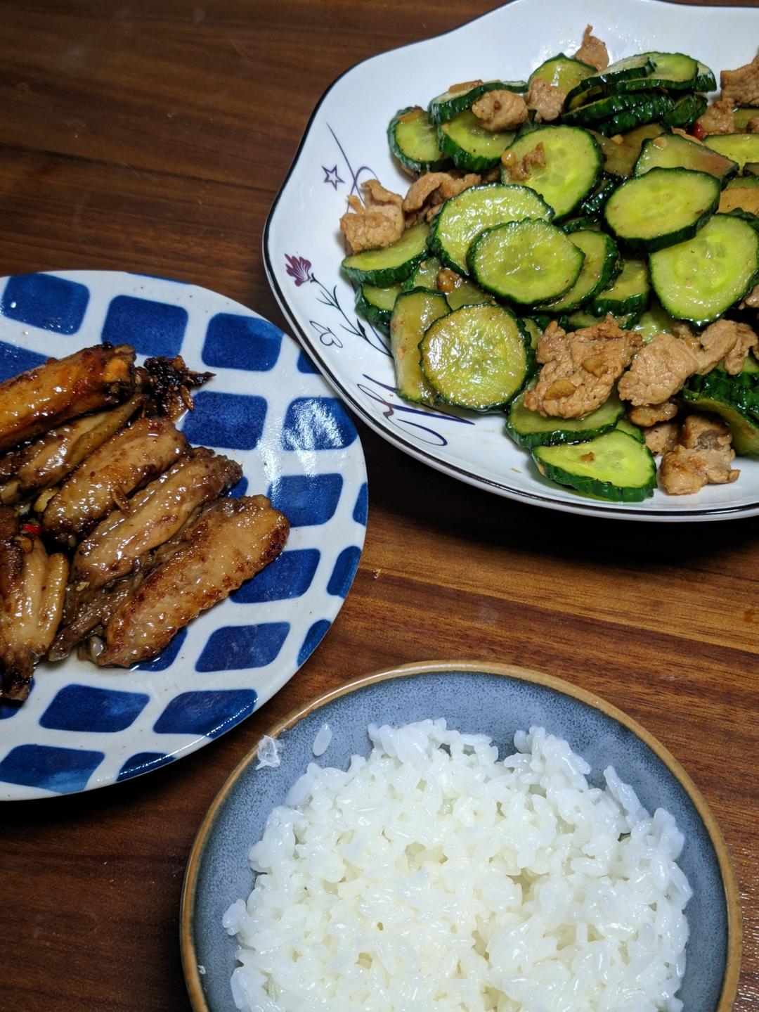 脆黄瓜炒肉