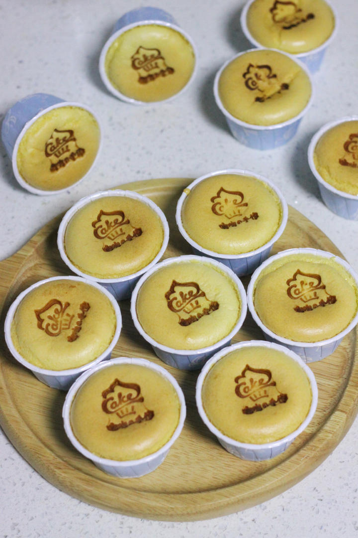炼乳纸杯蛋糕