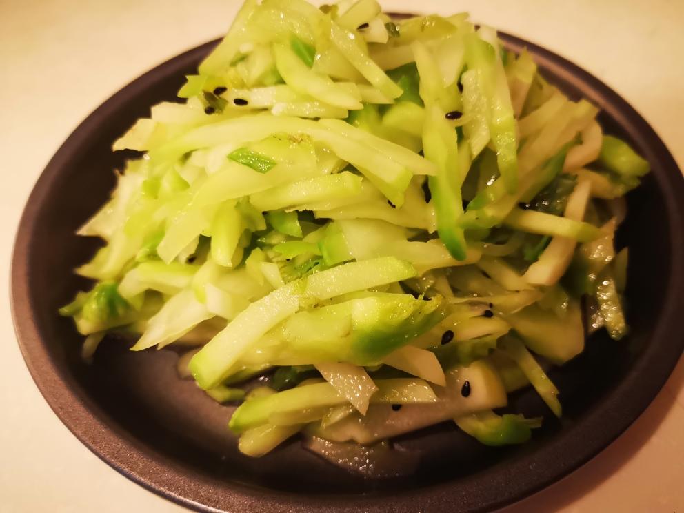 清淡拌儿菜—一个人也要好好吃饭的做法