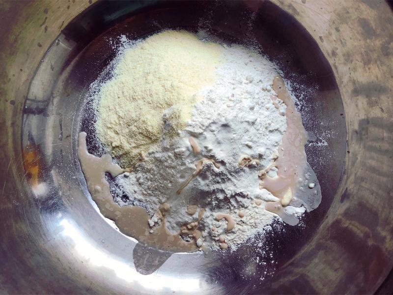 纯奶手撕吐司的做法 步骤1