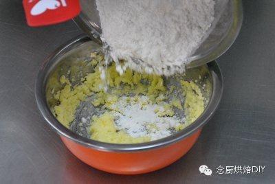 念厨烘焙DIY-螃蟹吐泡泡泡芙脆皮泡芙的做法 步骤3