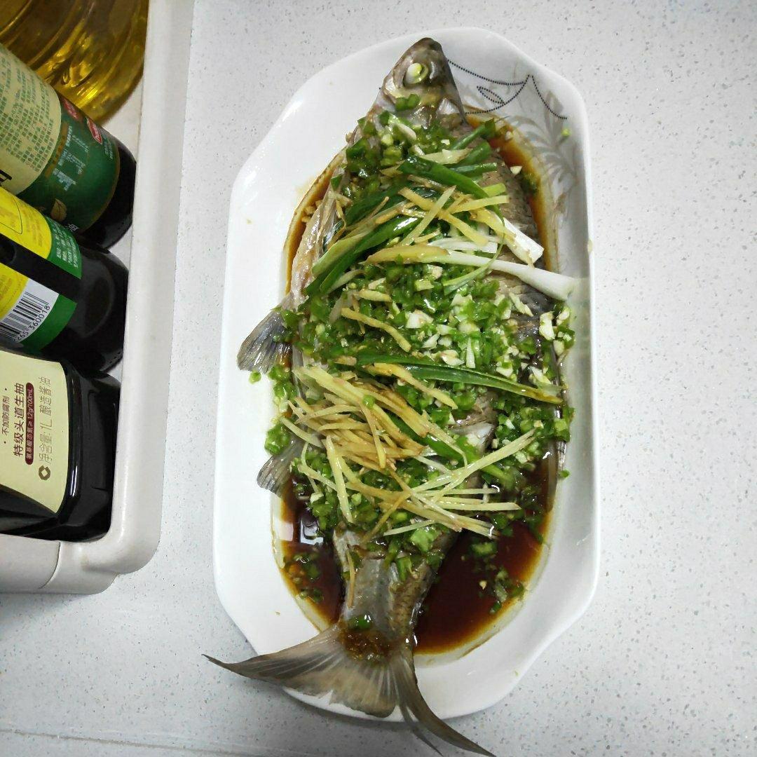 清蒸鳊鱼