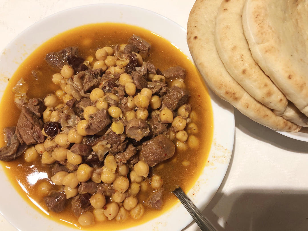 摩洛哥炖羊肉塔吉锅