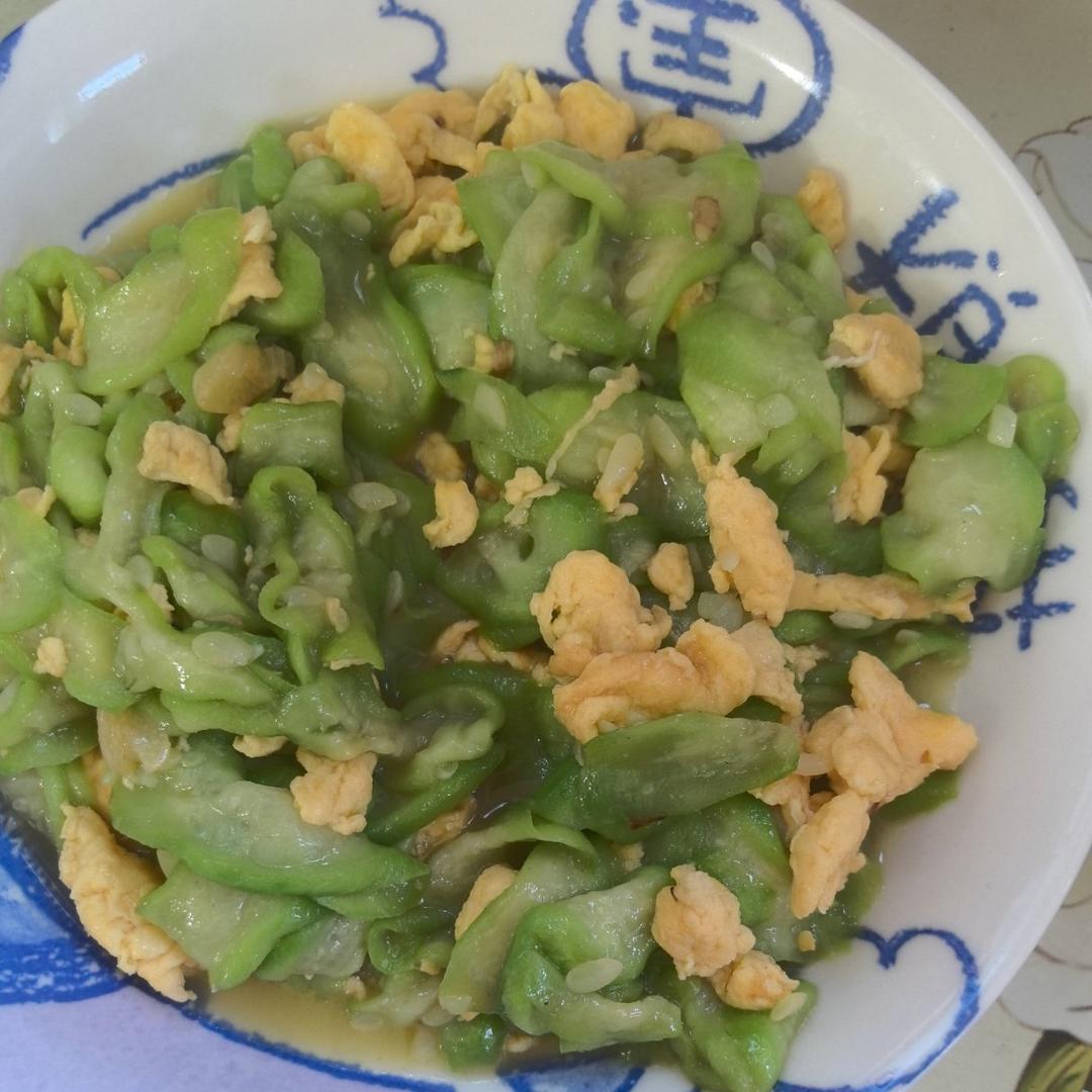 简单快手，五分钟搞定的丝瓜炒蛋